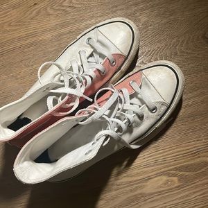 Women’s converse size 7.5